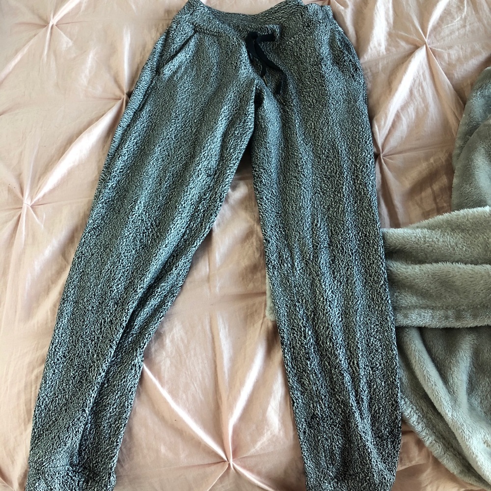Lululemon rulu joggers